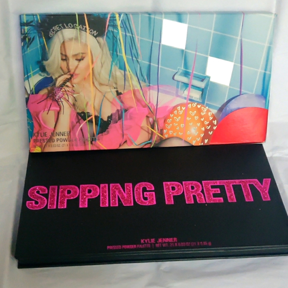 Kylie cosmetics Kylie Jenner pressed powder palette eyeshadow